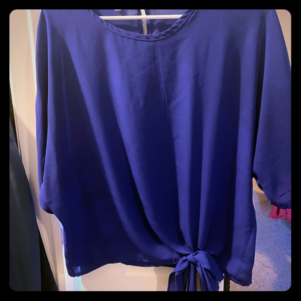 Chiffon tie front top